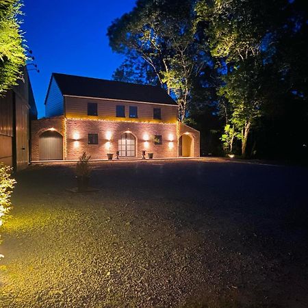 Horse Lodge De Belian Hannut Экстерьер фото