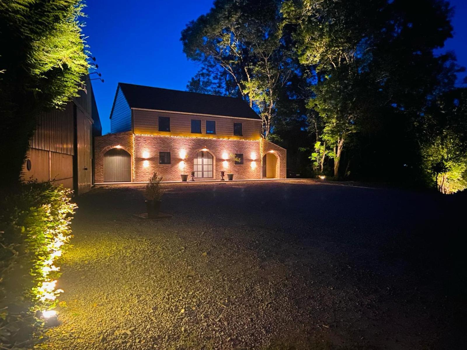 Horse Lodge De Belian Hannut Экстерьер фото
